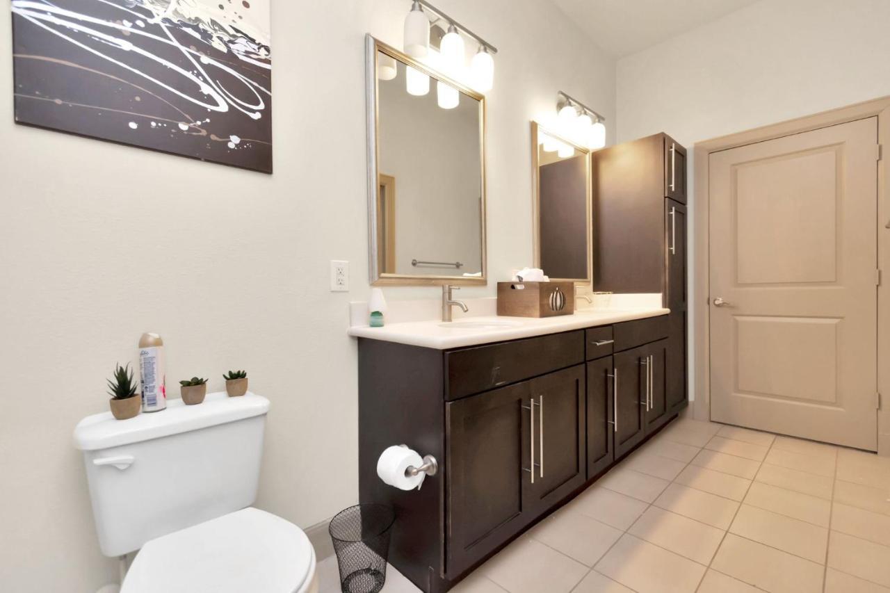 Welcome To The Suite Spot Luxury 1Bedroom Mid-Rise In Suger Land Houston Exterior foto